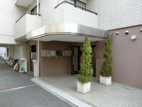 正面玄関
