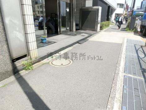 正面玄関