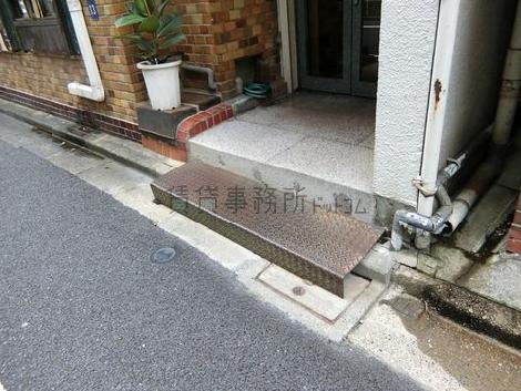 正面玄関