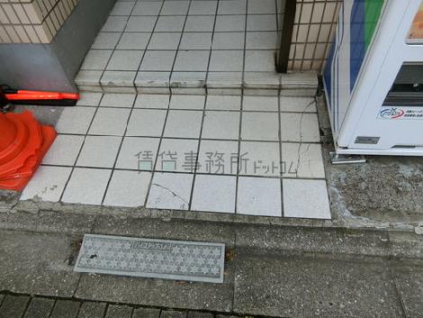 正面玄関