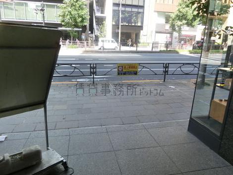 正面玄関