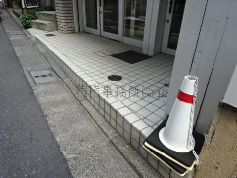 正面玄関