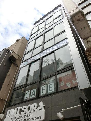 ACN日本橋リバーサイドの室内