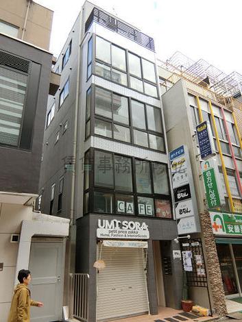 ACN日本橋リバーサイドの室内