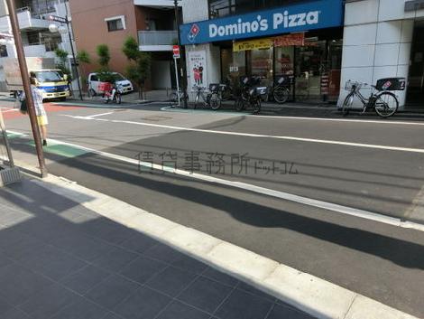 正面玄関