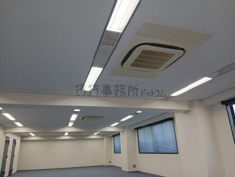 こだまファンタジアビルの室内
