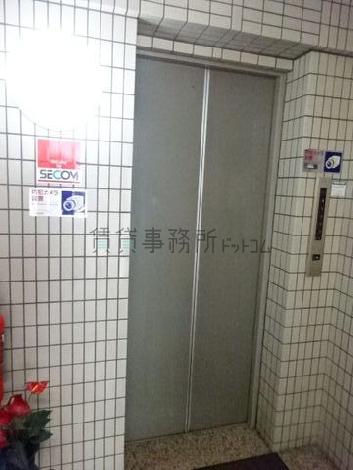 エレベーター