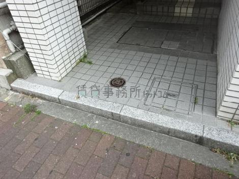 正面玄関