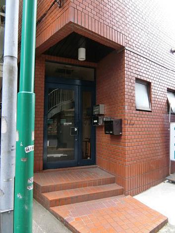正面玄関