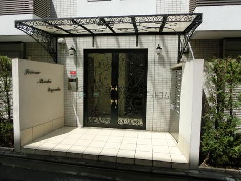 正面玄関