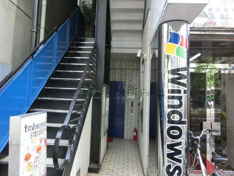 正面玄関