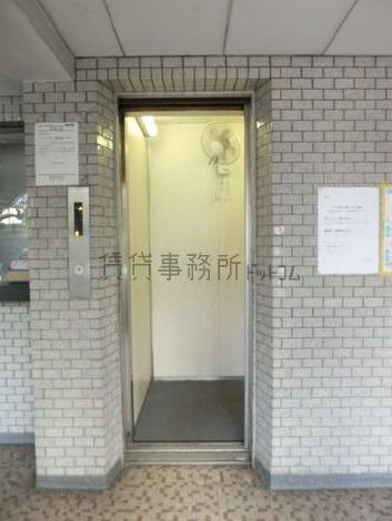 エレベーター