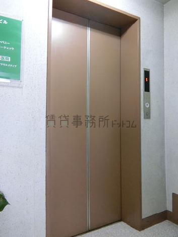 エレベーター