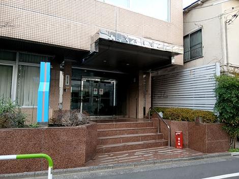 正面玄関