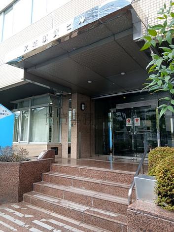 正面玄関