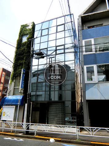 原宿ドレスビルの外観写真