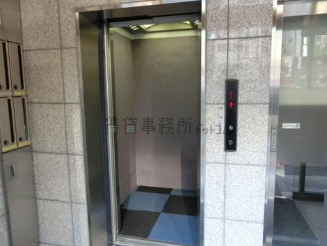 エレベーター