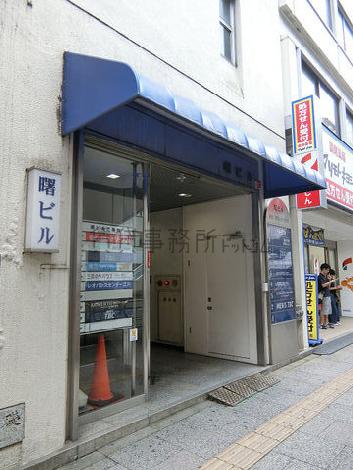 正面玄関