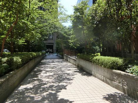 正面玄関