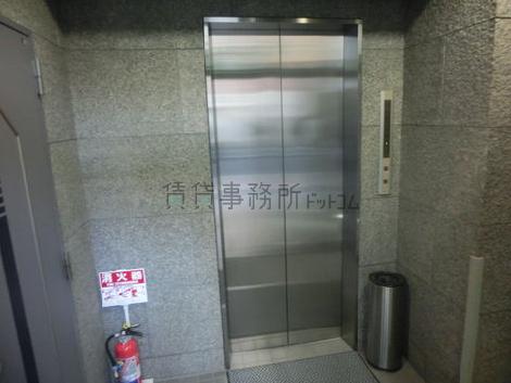 エントランスとマッチしたデザイン