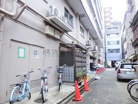 背面通り奥からの見え方