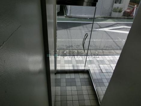 正面玄関