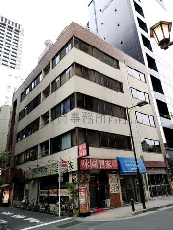 紅葉川ビルの外観写真