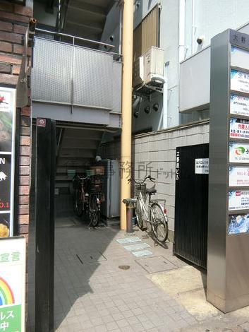 正面玄関