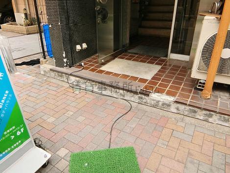 正面玄関