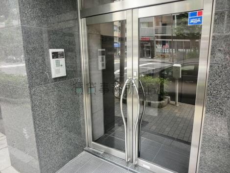 正面玄関