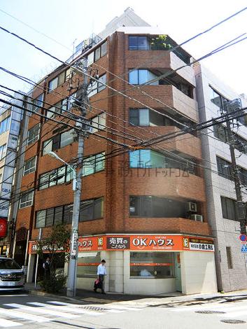 山下ビルの外観写真