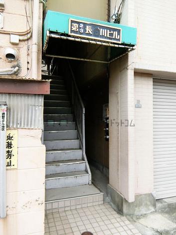 正面玄関