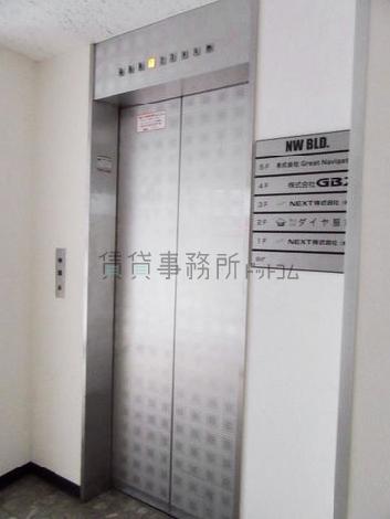 エレベーター
