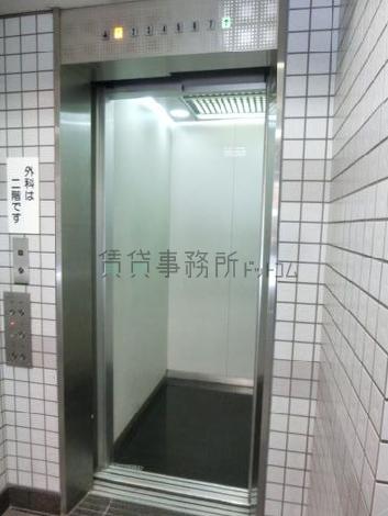 エレベーター