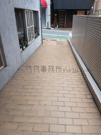 正面玄関