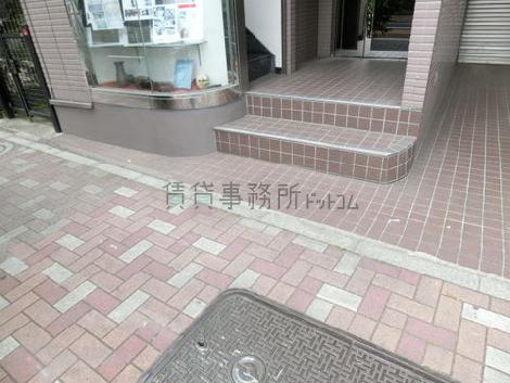 正面玄関