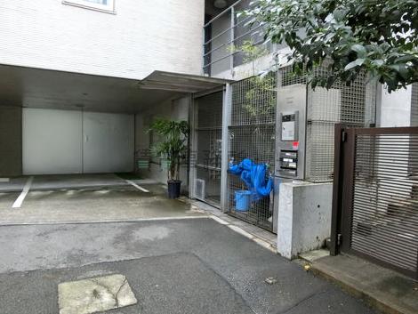 正面玄関