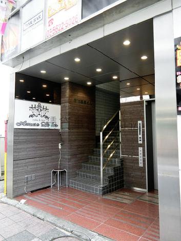 正面玄関