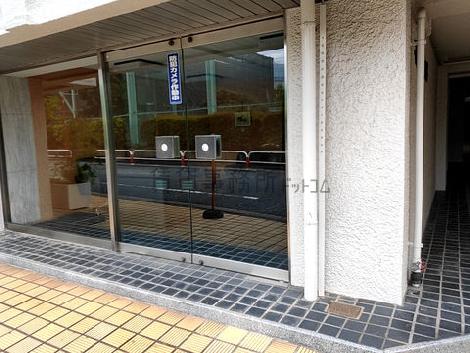 正面玄関