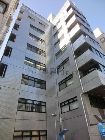 L字の建物です