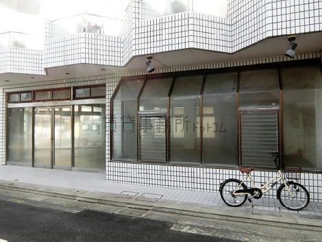 正面玄関