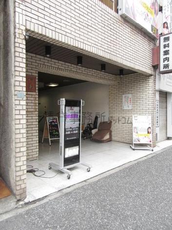 正面玄関