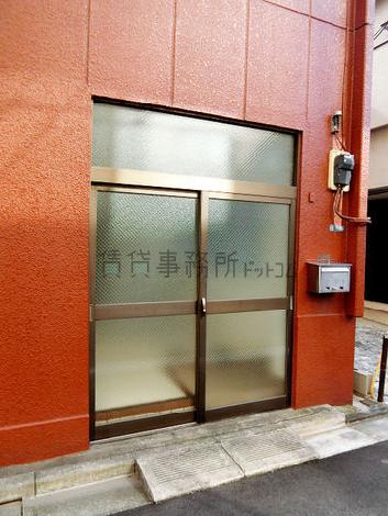正面玄関
