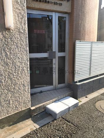 正面玄関