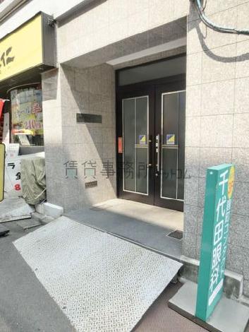 正面玄関