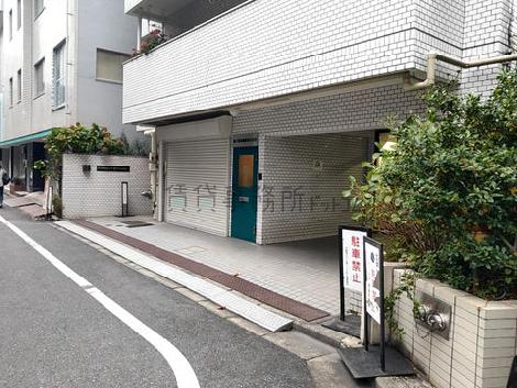正面玄関