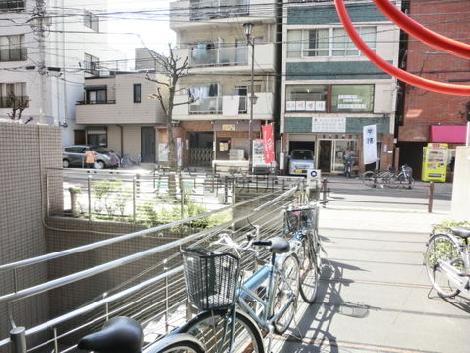 正面玄関