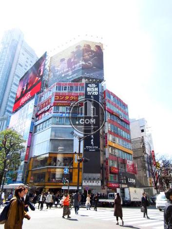 渋谷駅前ビルの外観写真