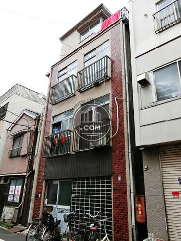 楊ビルの外観写真