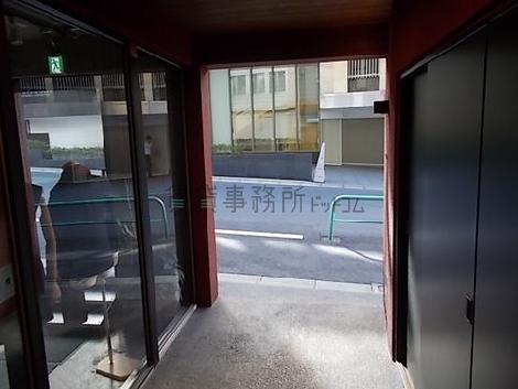 正面玄関